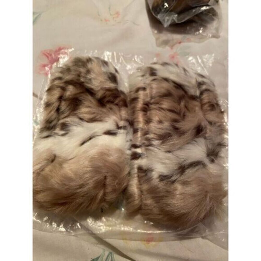 Dennis Basso Faux Fur Fingerless Gloves Hand Warmers‎ Spotted Animal Print Tan